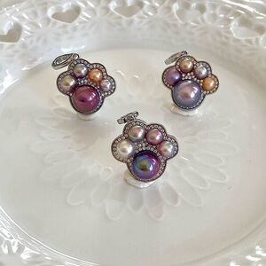 P57-S925 Sterling Silver High Quality Metallic Pearl Detachable Paw Pendant